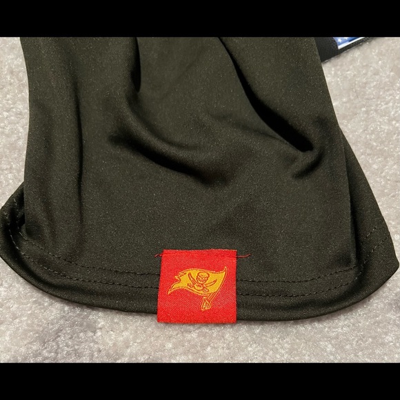 Tampa Bay Buccaneers - Picture 3 of 3